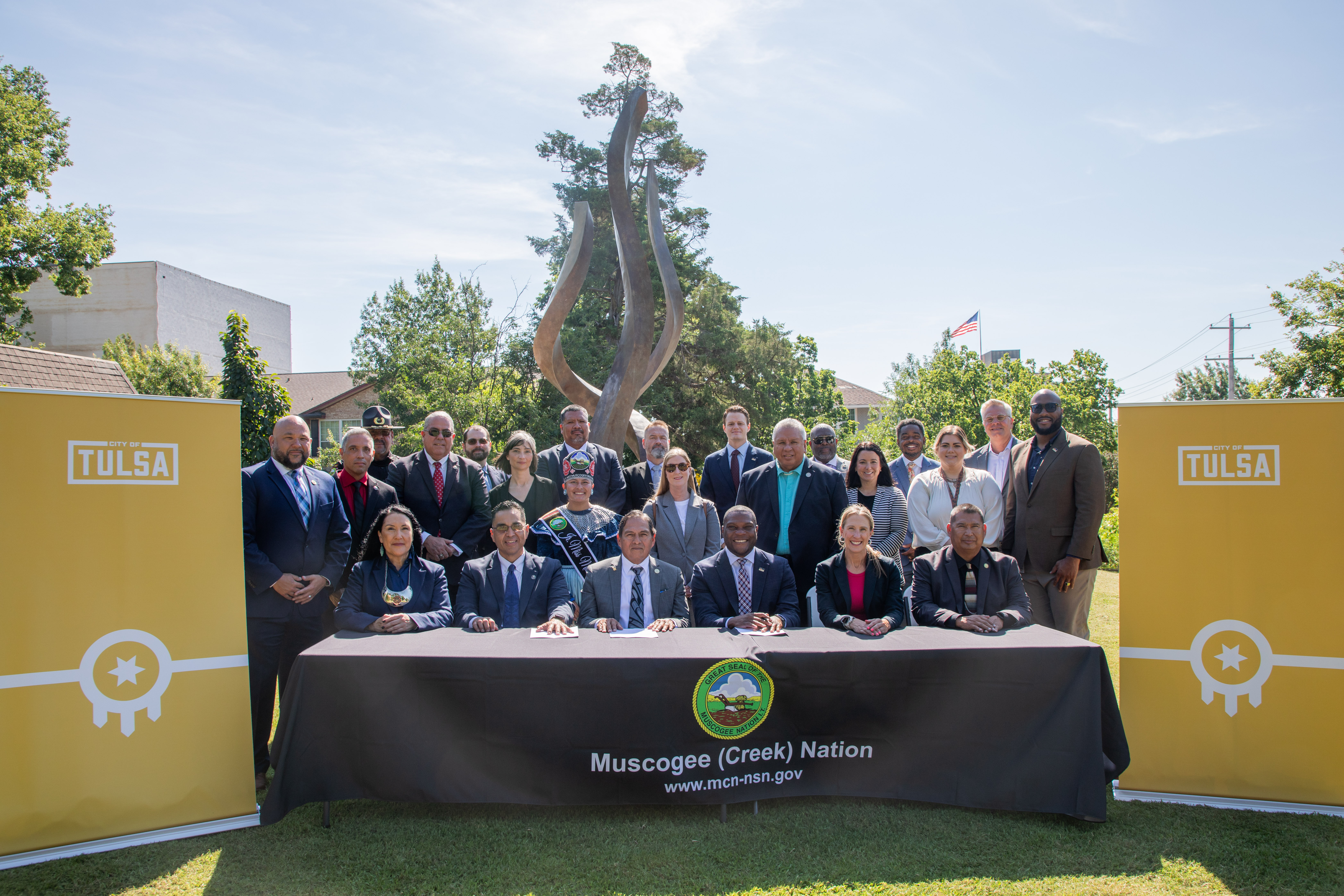 Tulsa Mayor Nichols and Principal Chief David Hill as signing. (Photo/CIty of Tulsa)
