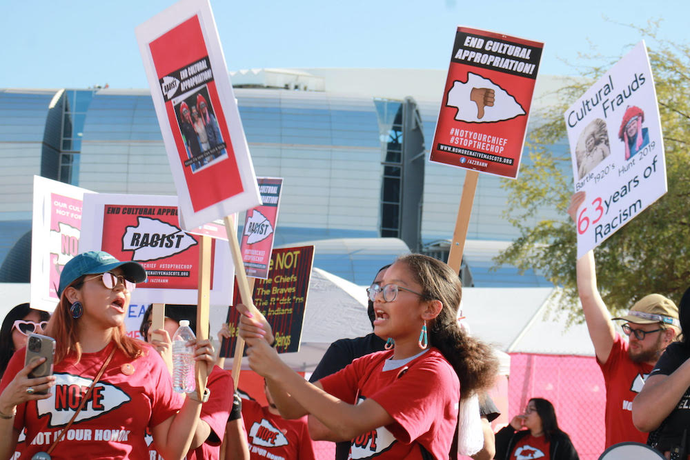 Kansas City chiefs run out to Super Bowl tomahawk chop despite headdress  ban